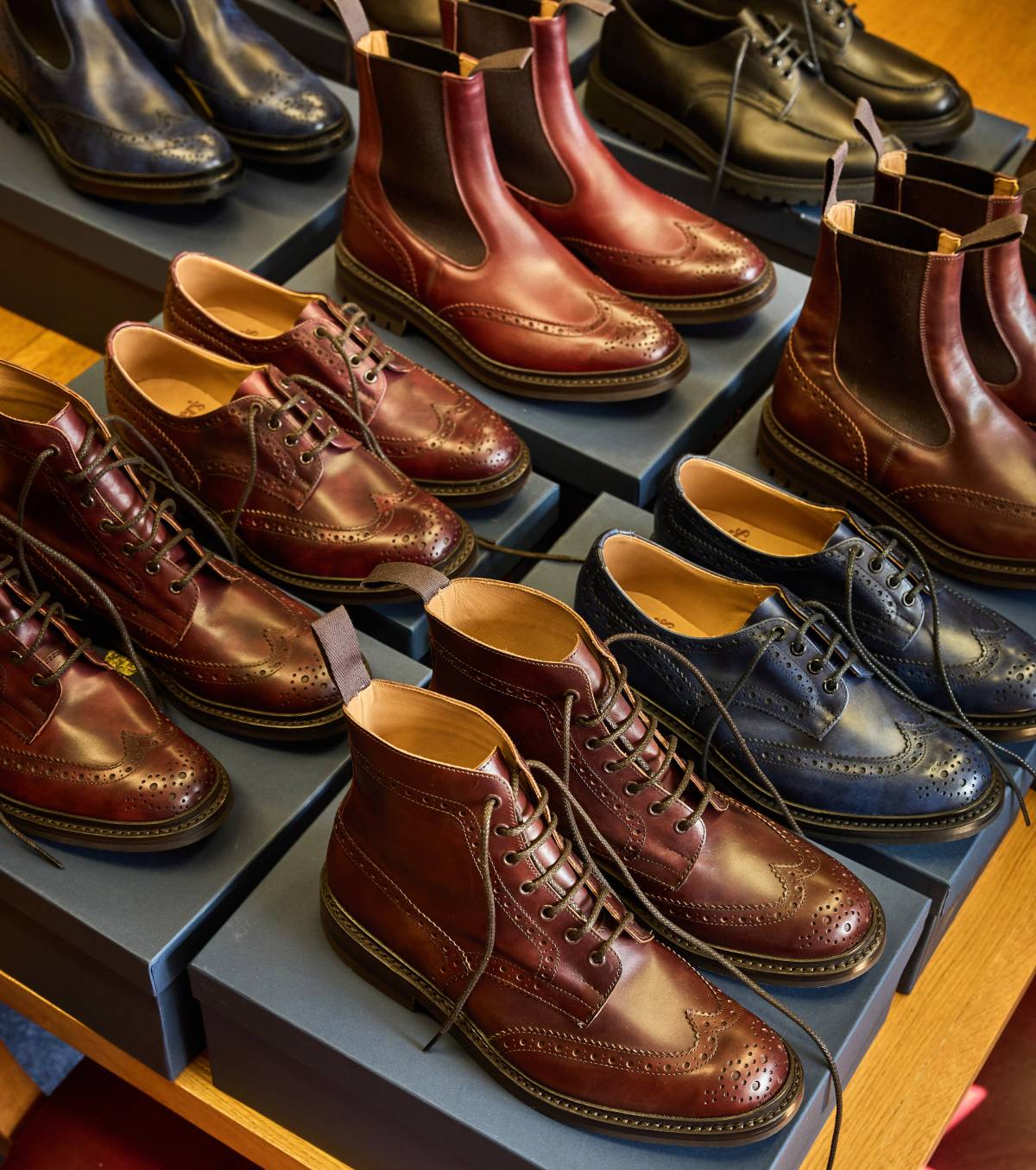 Malton Country Boot - Black - 6 Fitting – R E Tricker Ltd