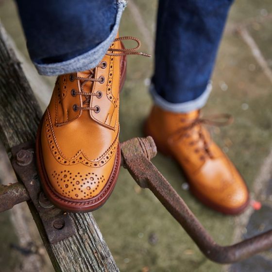 STOW COUNTRY BOOT - ACORN ANTIQUE – R E Tricker Ltd