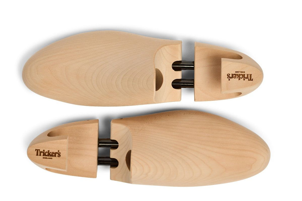 NATURAL WOOD SHOE TREE – R E Tricker Ltd