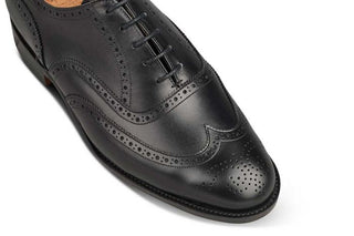 Norfolk Brogue Oxford City Shoe - Black - R E Tricker Ltd